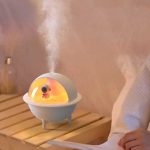 چراغ خواب و بخور فانتزی طرح فضانورد و خرگوش