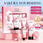 ست مراقبت از پوست از برند BIOAQUA به نام Winter Nourishing Pampering Set Sakura Series