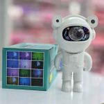چراغ خواب و اسپیکر فضانورد همراه با ریموت