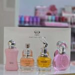 پک عطر زنانه وی یس مدل سوئیت بامب و کریستال لیدی شامل ۴ عدد ادو پرفیوم ۲۵ میل