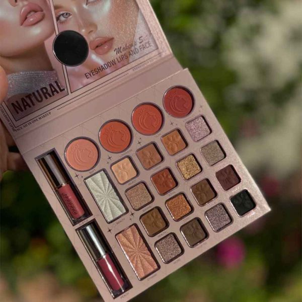 پالت آرایشی natural آیگودکو