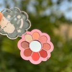 پالت سایه چشم گلبرگی مات و شاین سون کول با تم رنگی نود و قهوه‌ای گرم